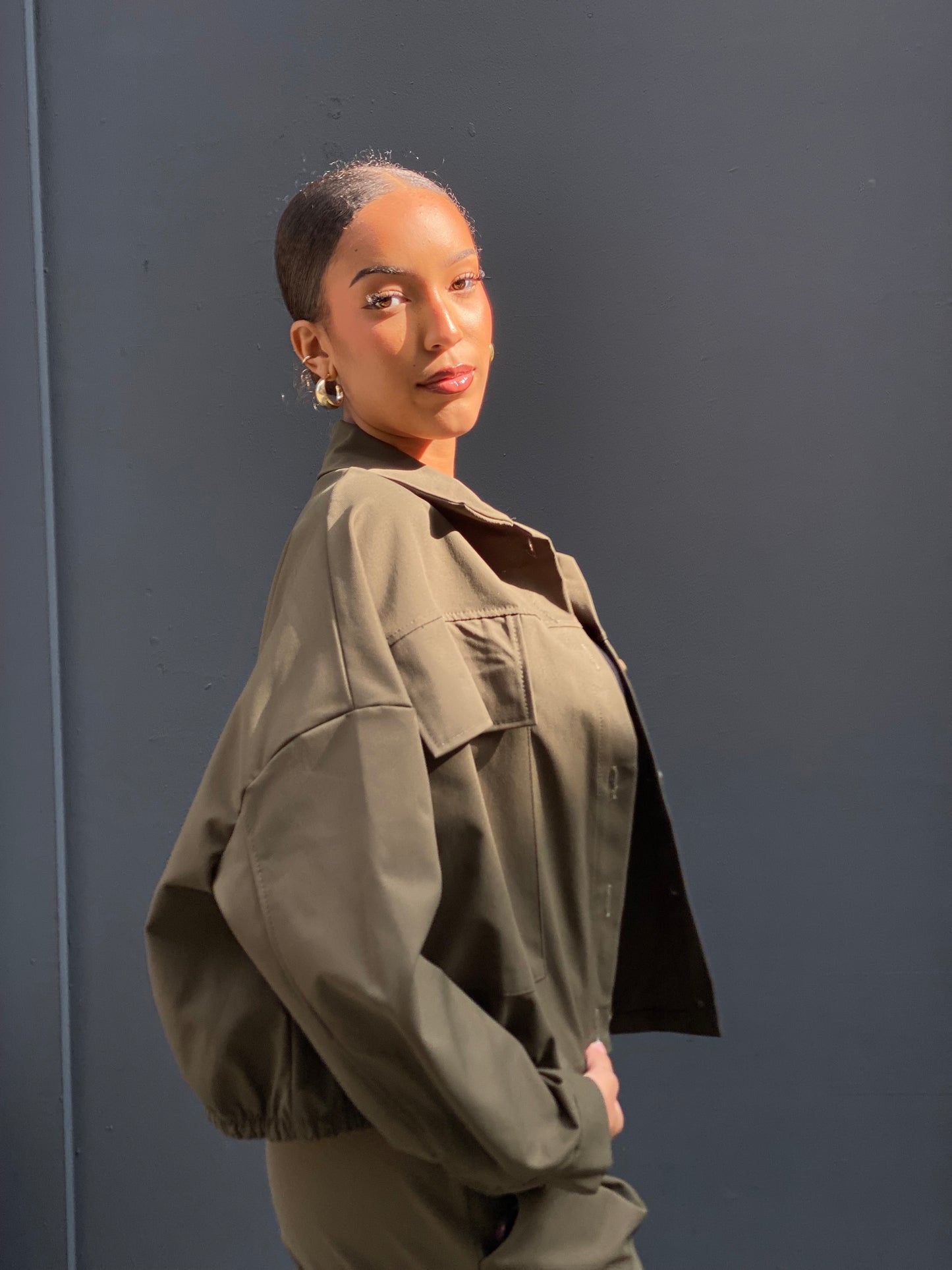 Veste kara