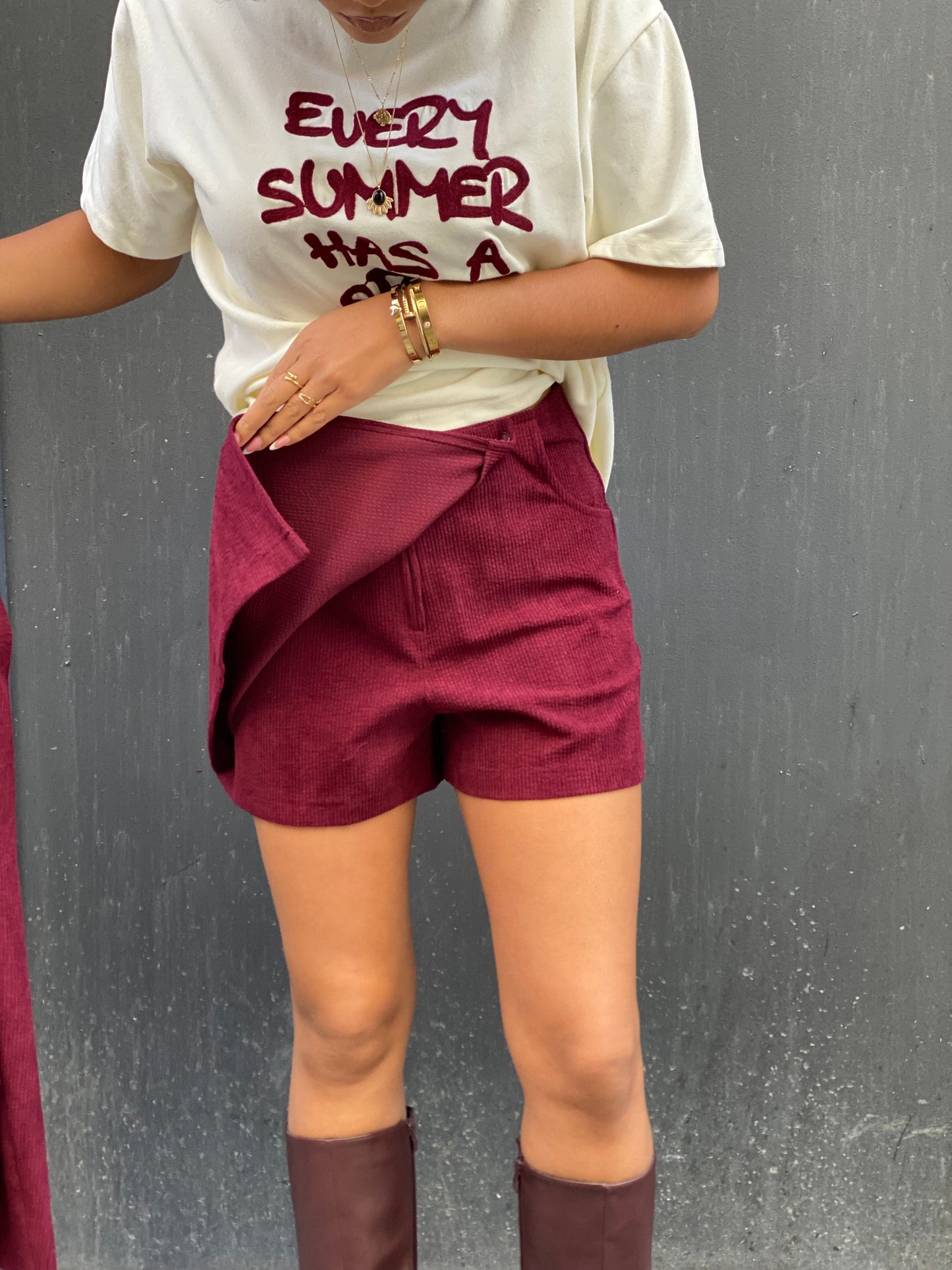 Jupe short, Véro