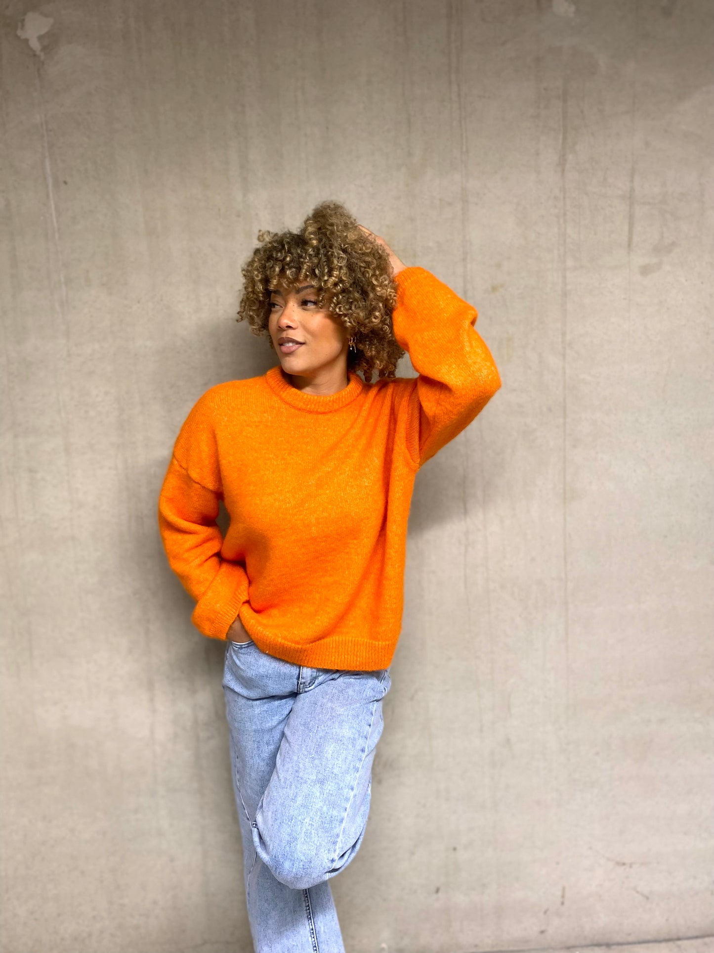 Pull Rina orange 🍊
