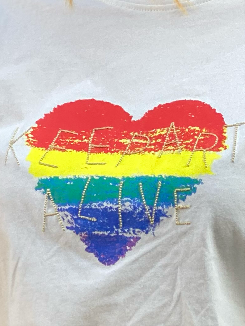 T-shirt coeur couleur