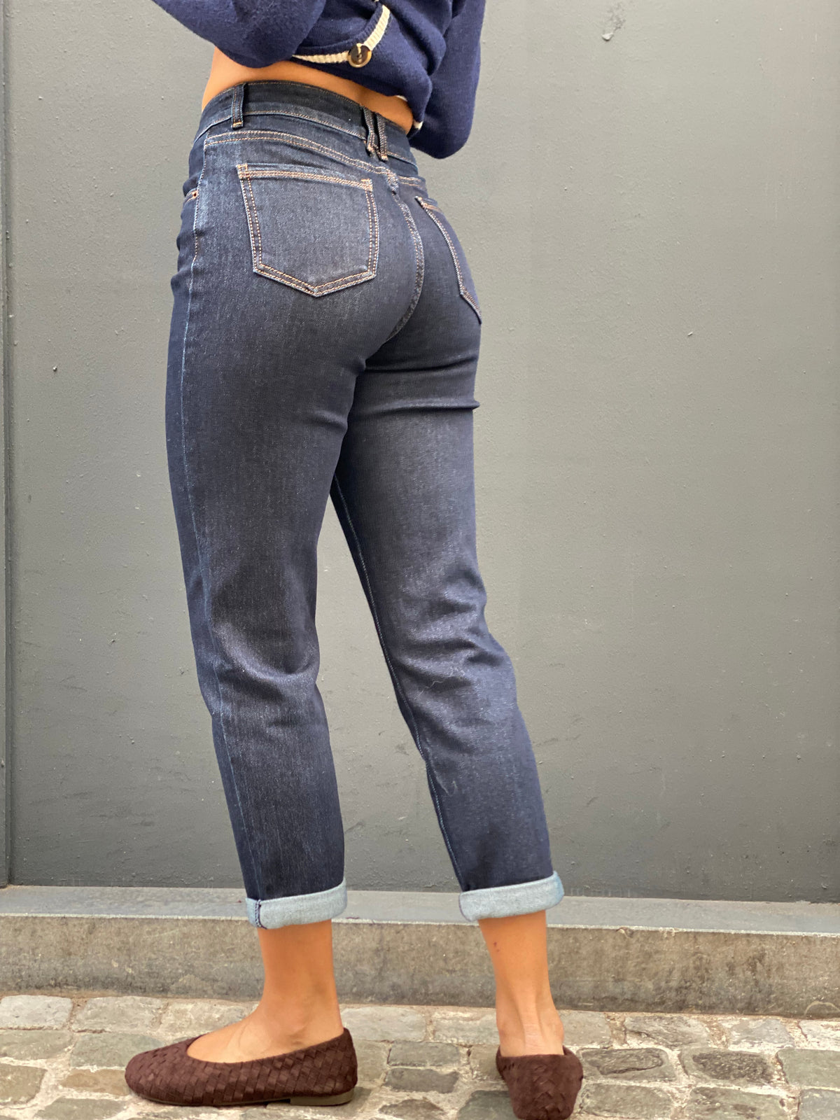 Jean, Gladis
