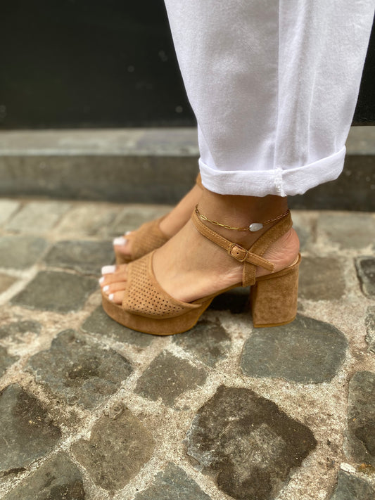 Sandales talons beige