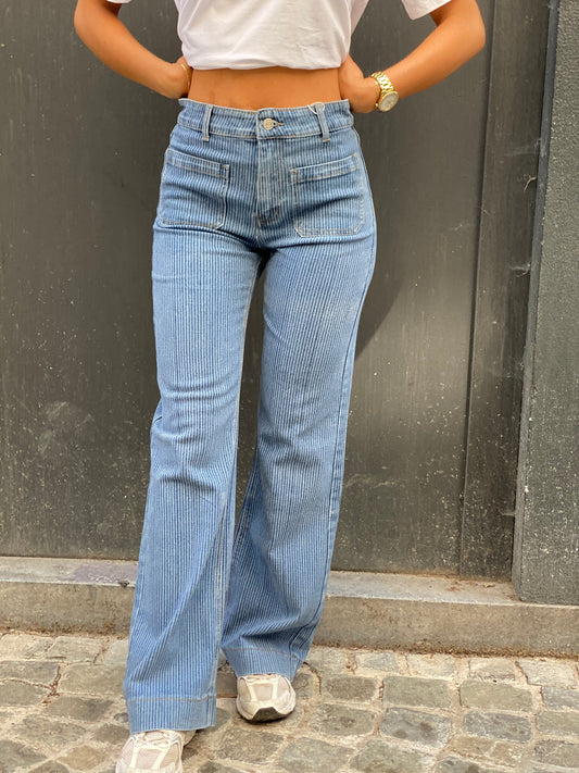 Jeans line