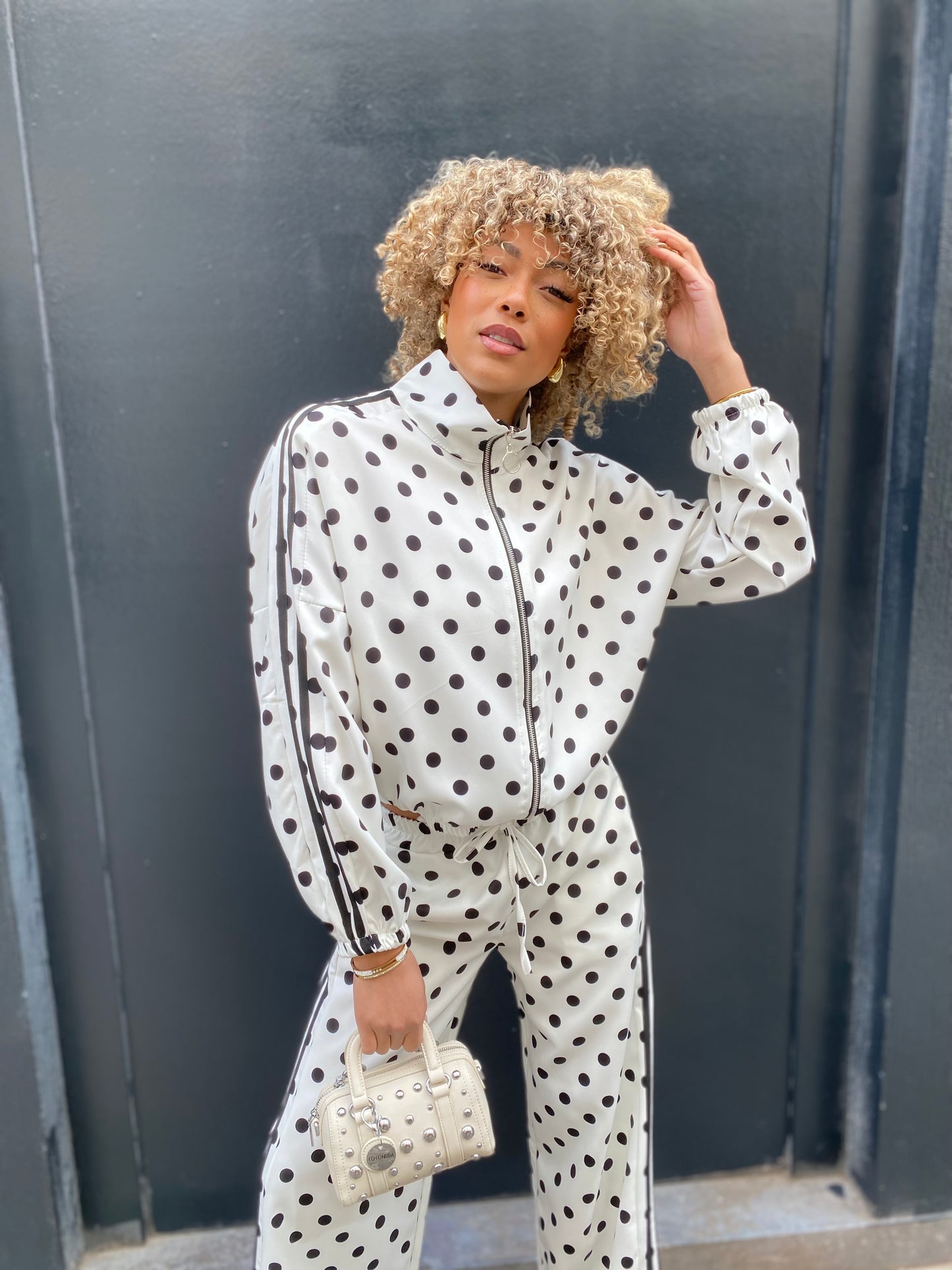 Jogging pois blanc