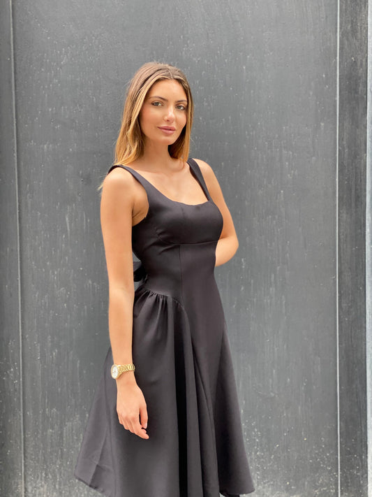 Robe Sam noire