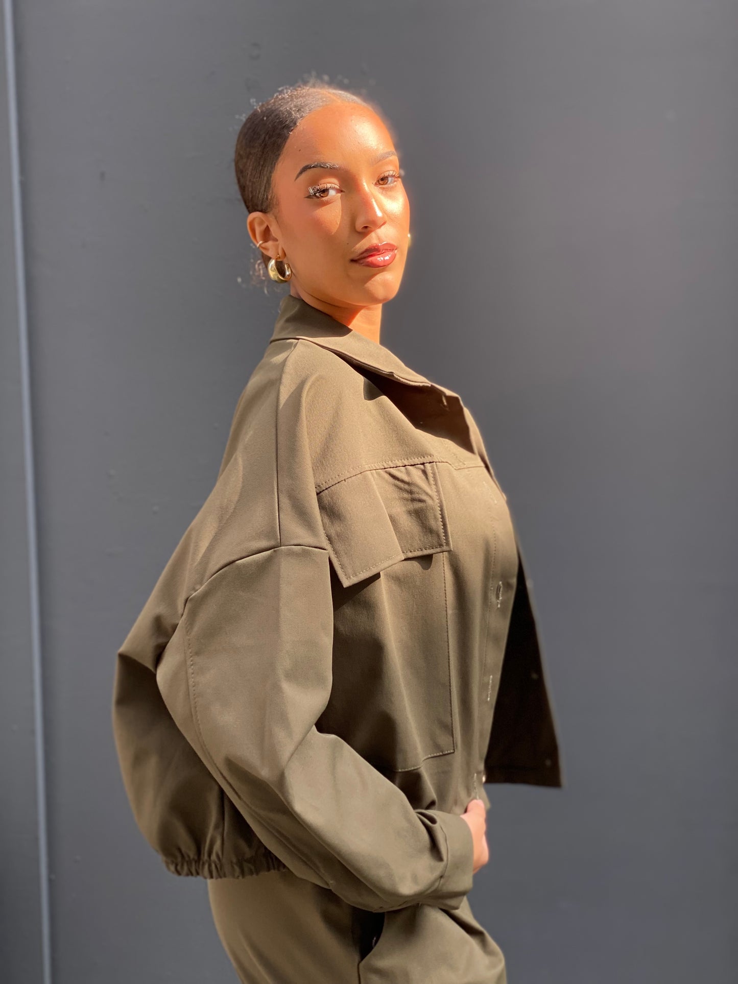 Veste kara