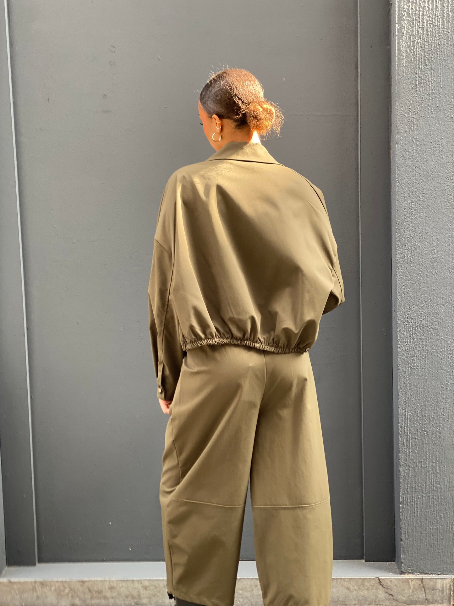 Veste kara