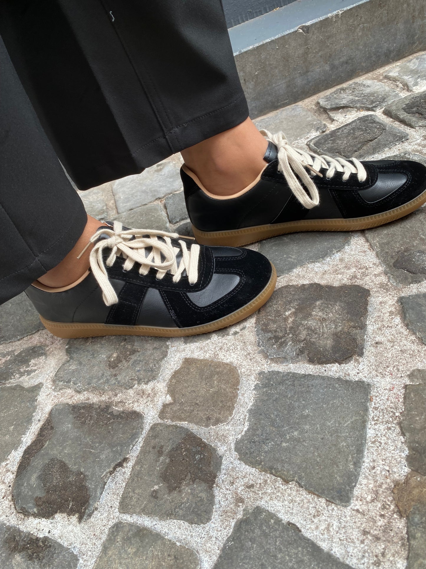 Basket noire