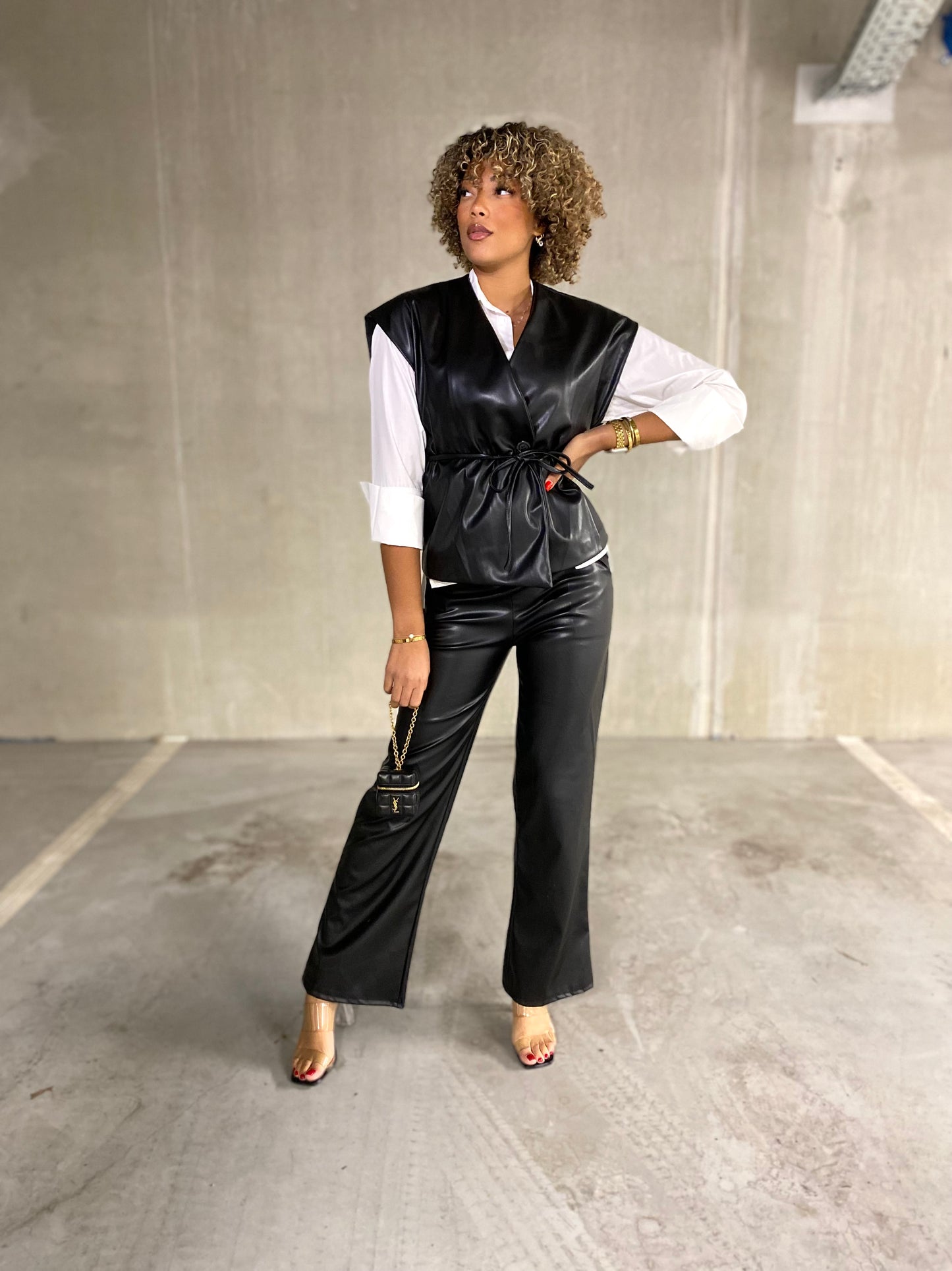 Ensemble. Solange.