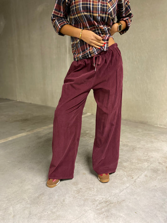 Pantalon lara velours bordeaux