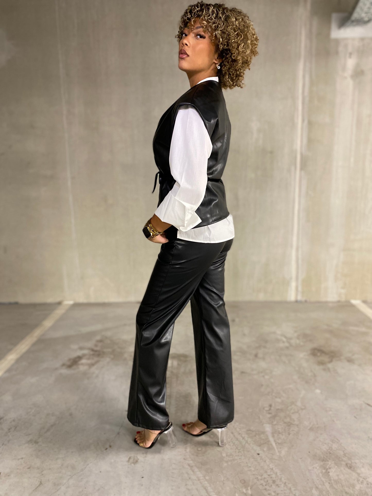 Ensemble. Solange.