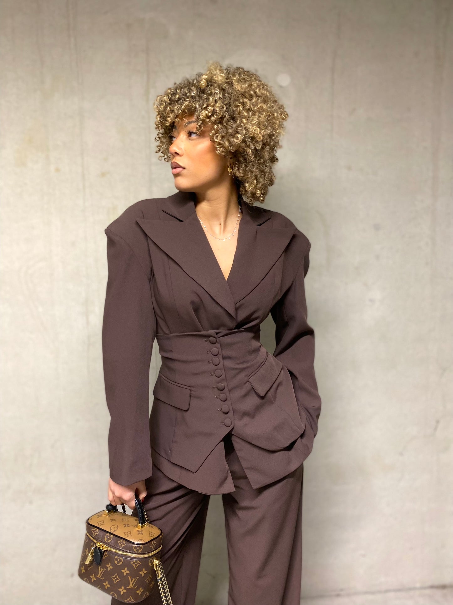 Ensemble tailleur, trois pièces Kenza  chocolat