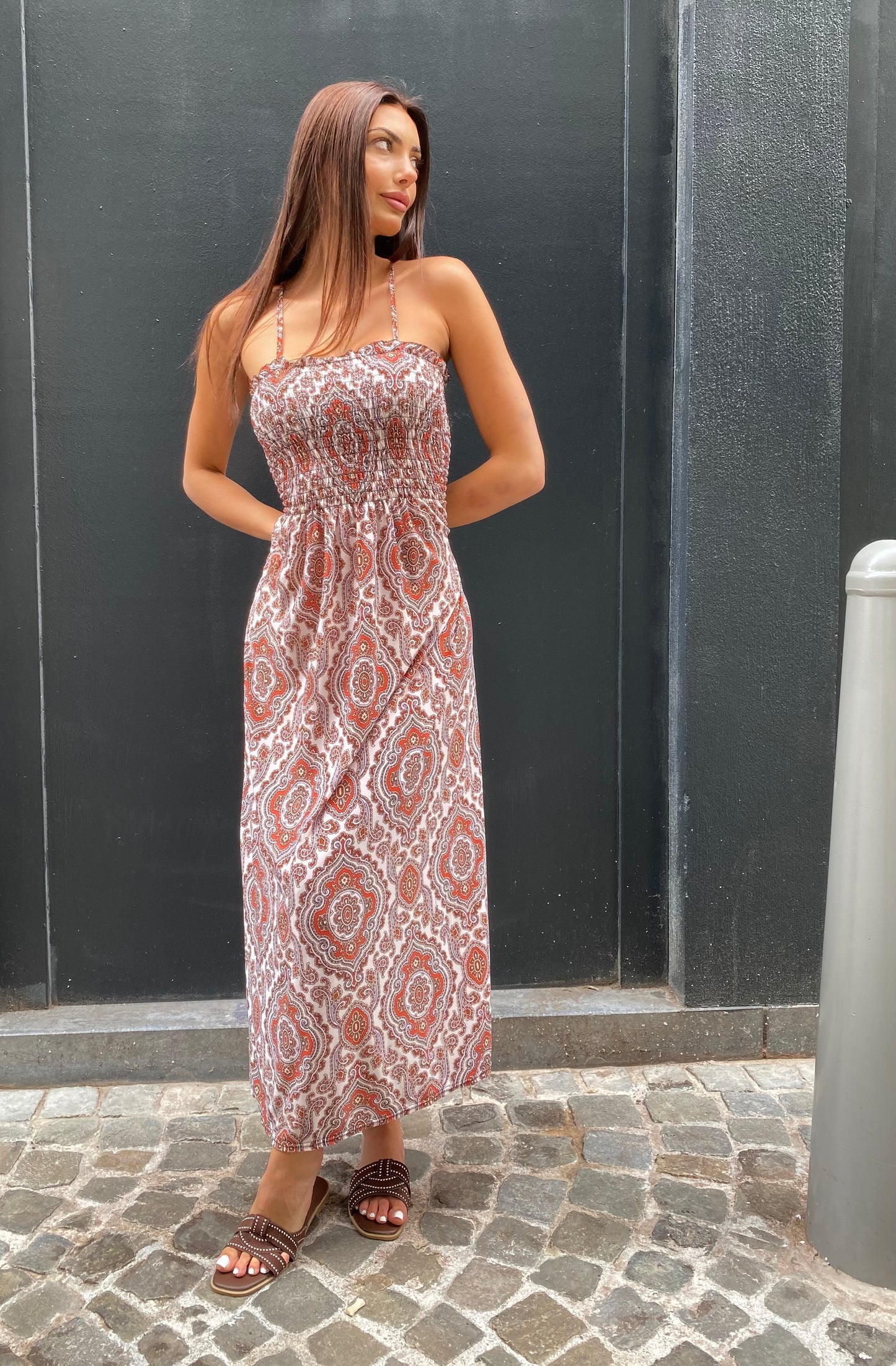 Robe Nicole