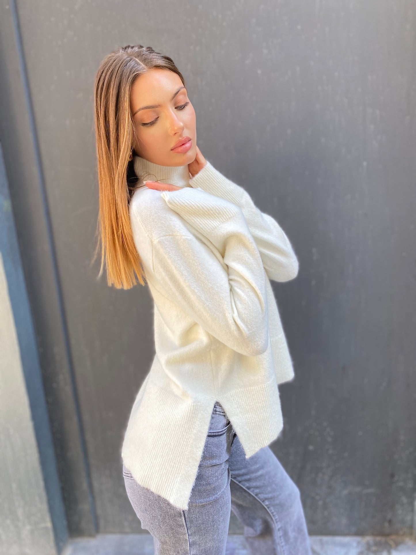 Pull blanche