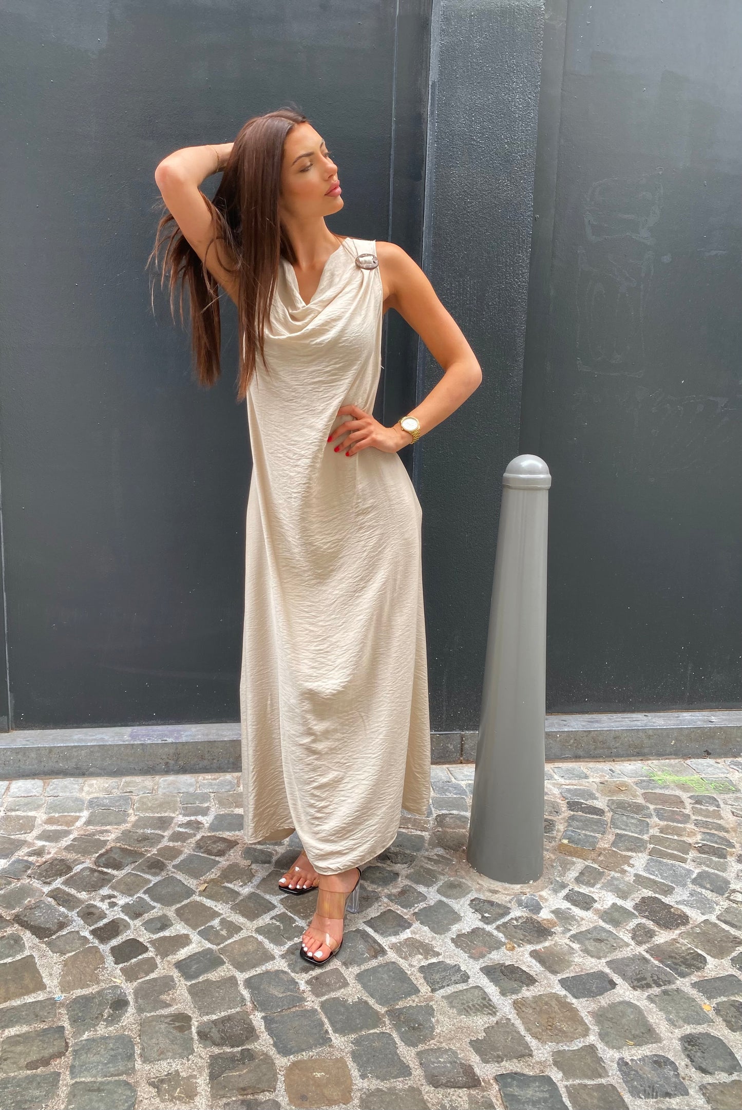 Robe Clara