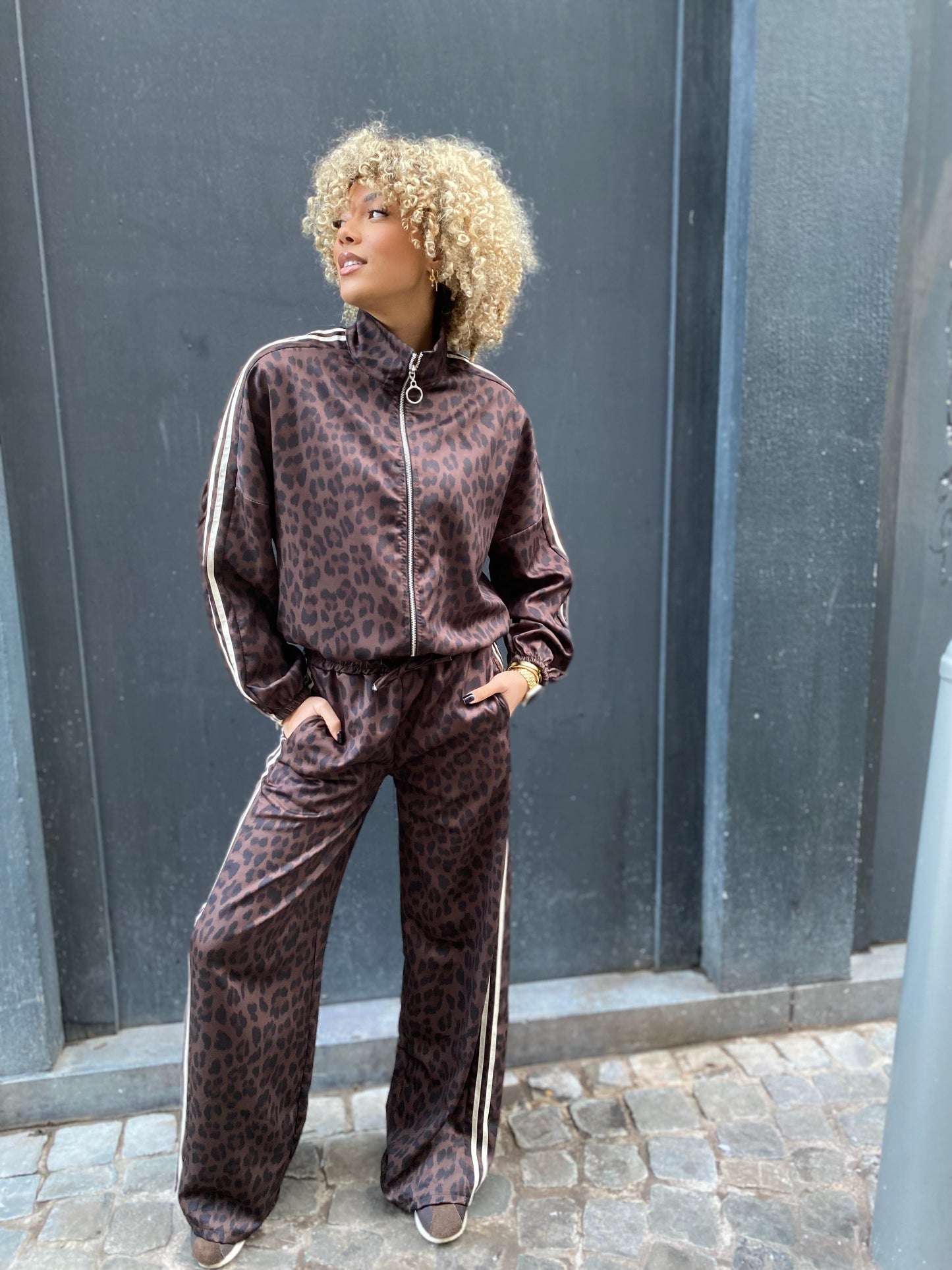 Ensemble. Léa, ligne beige.