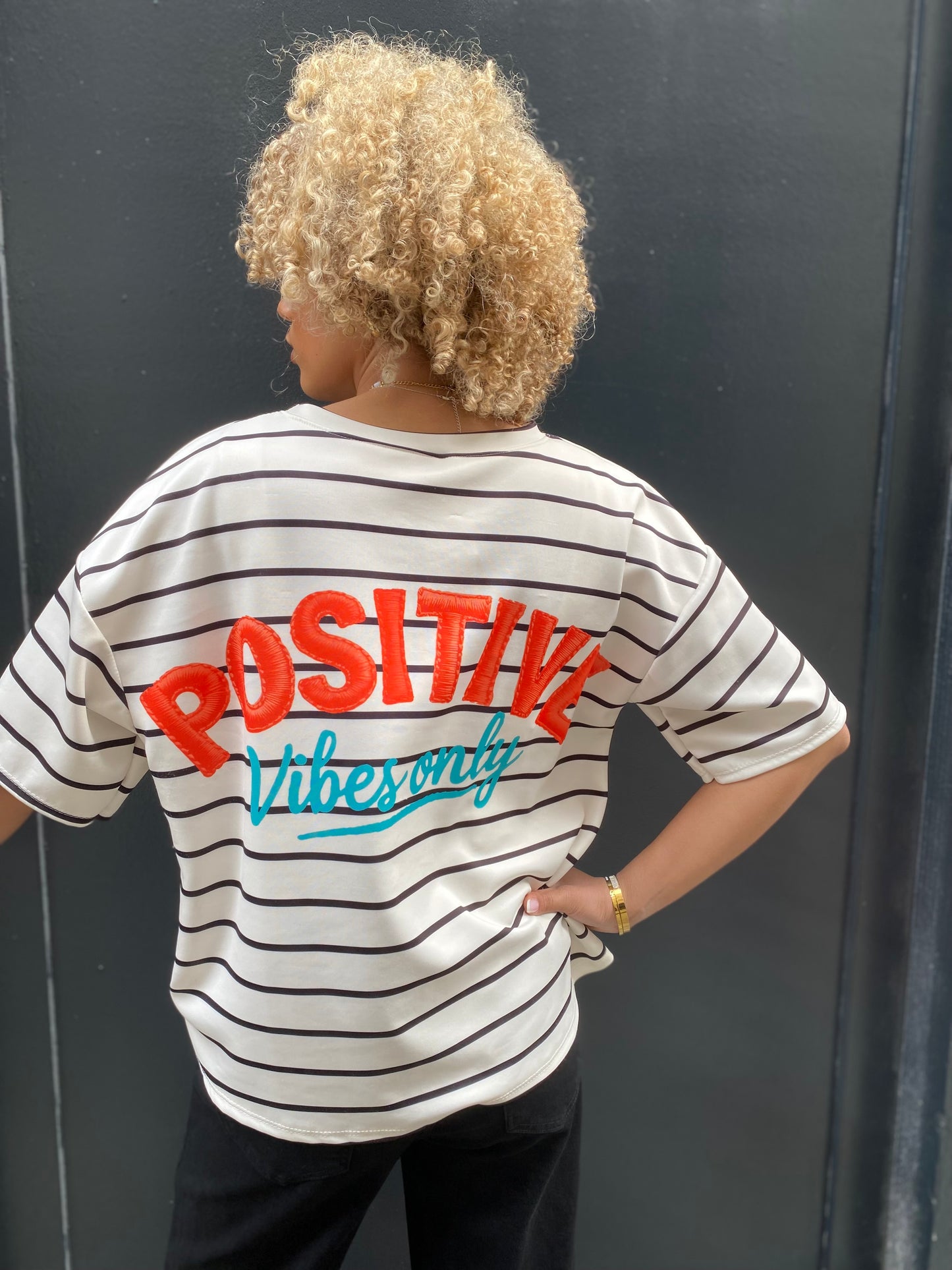 T-shirt positive