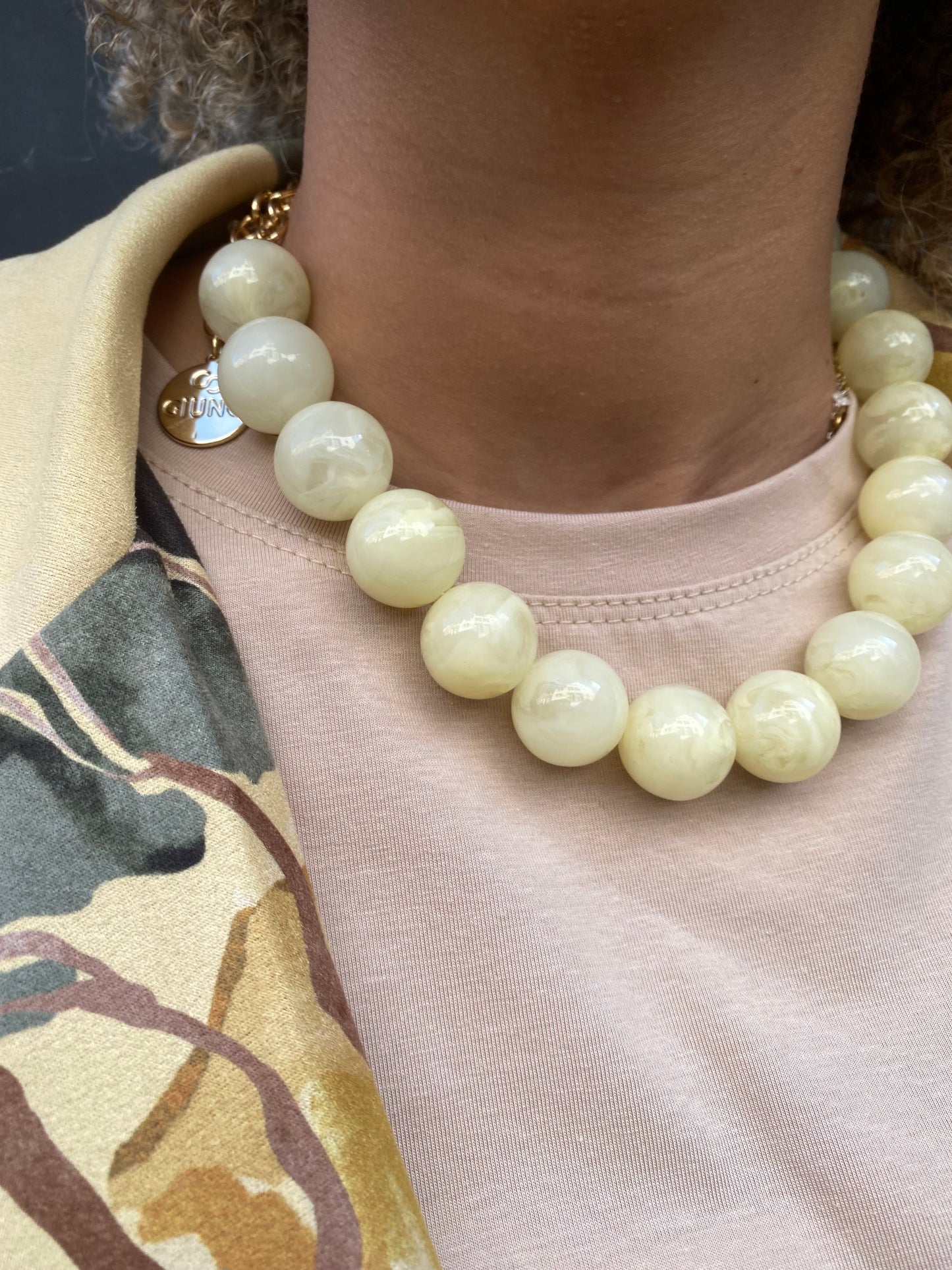 Collier boules