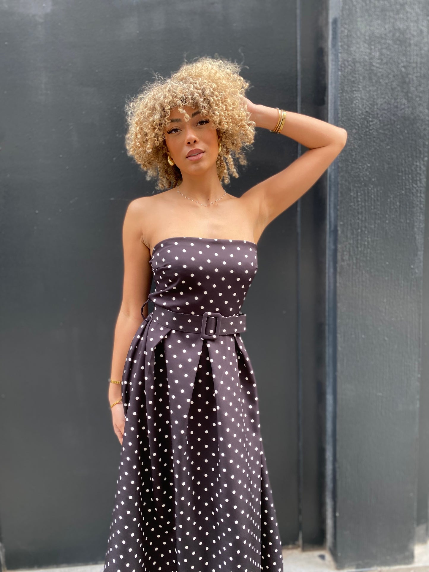 Robe iris à petits pois