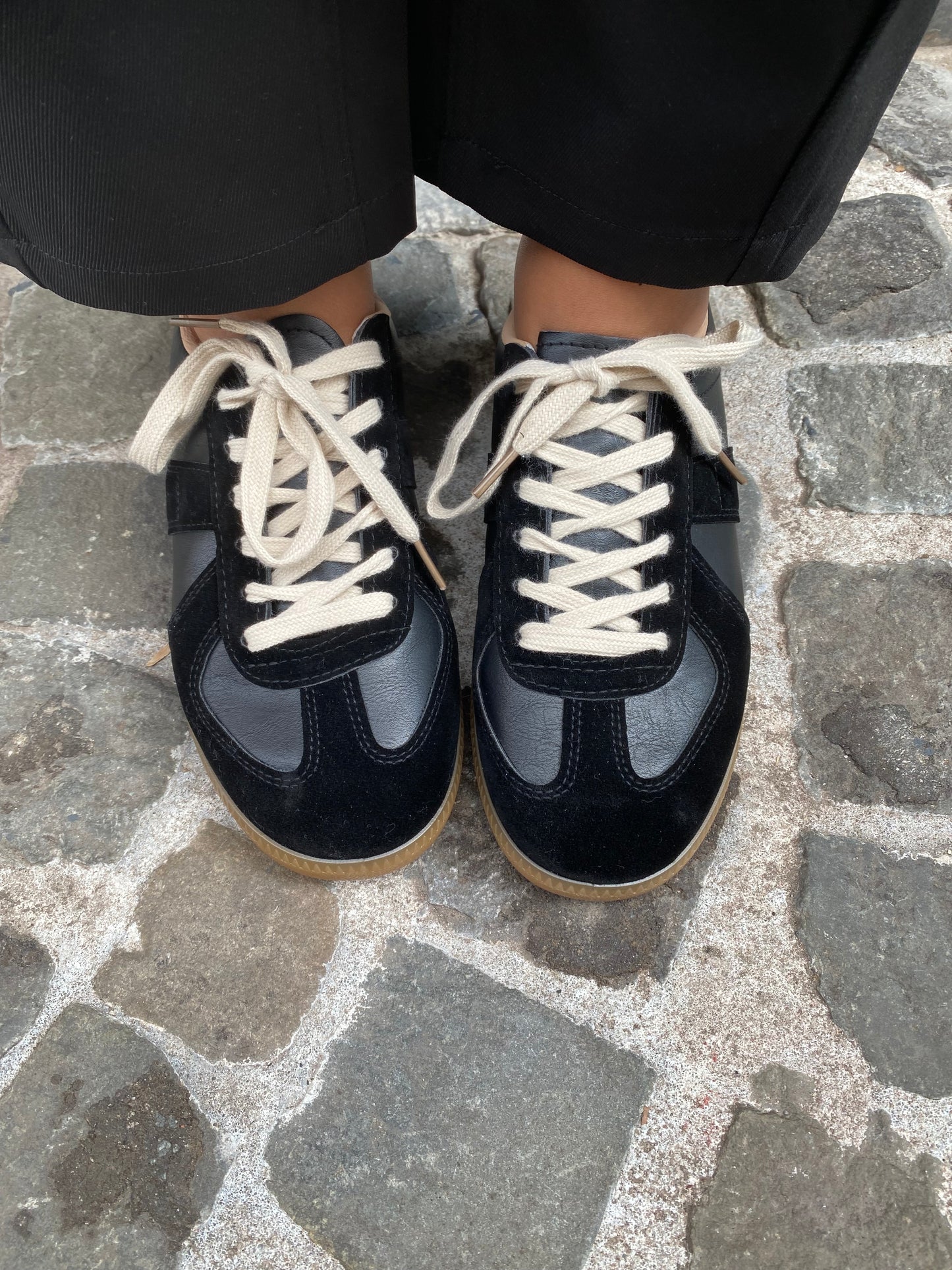 Basket noire