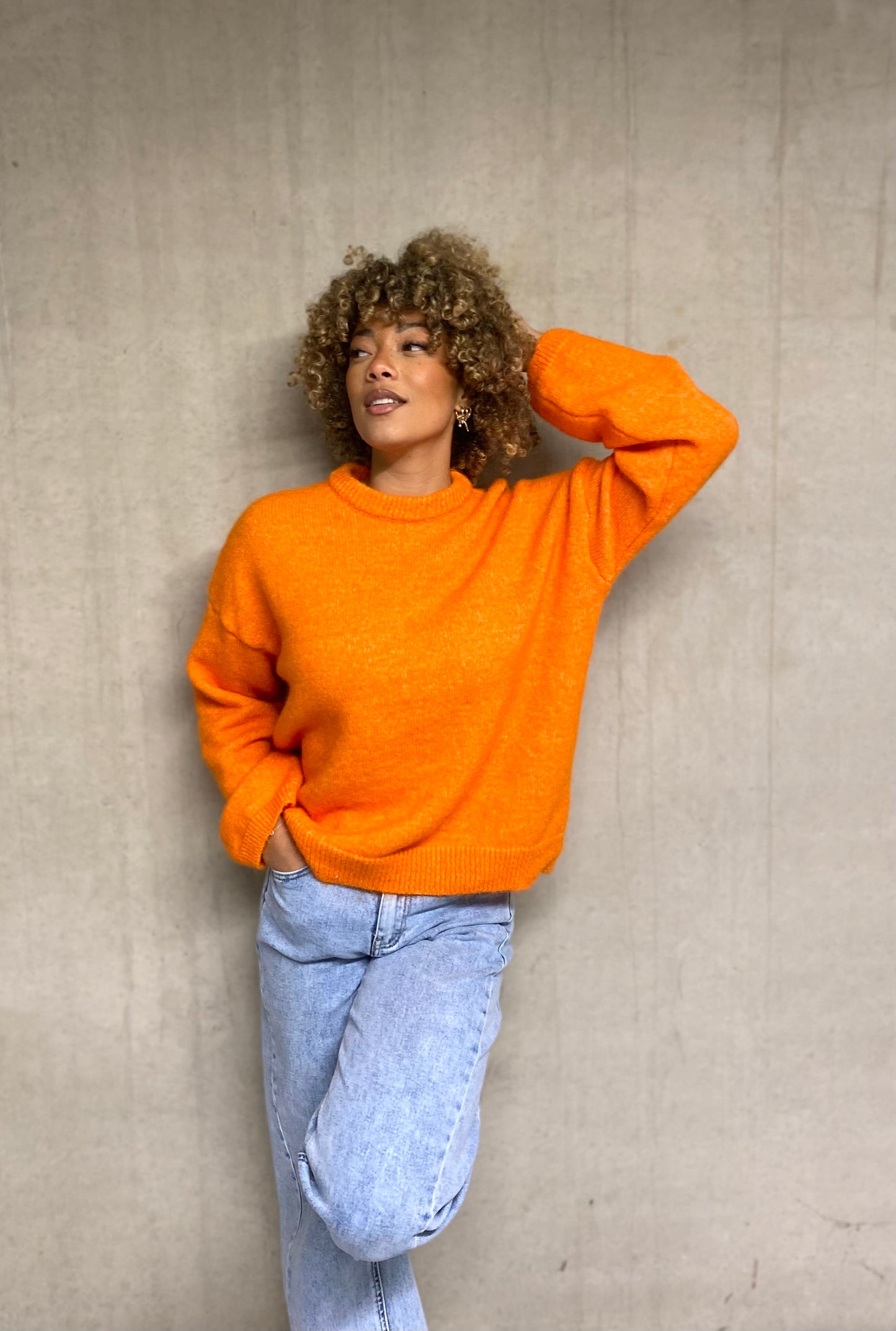 Pull Rina orange 🍊