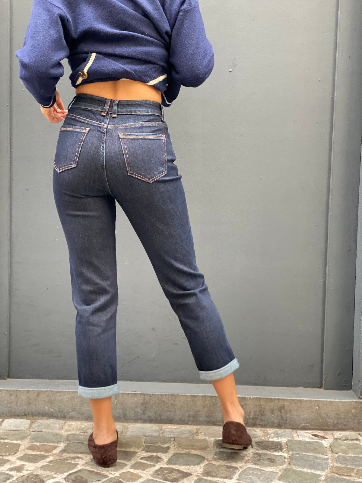 Jean, Gladis